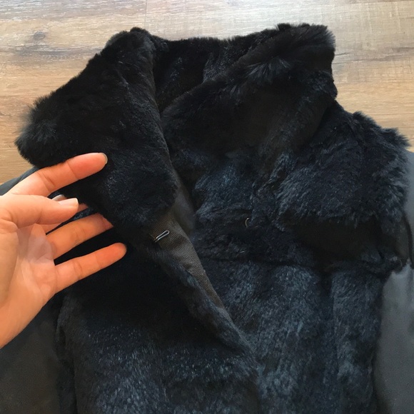 SPORTMAX by MaxMara Reversible Down Vest - Picture 3 of 13